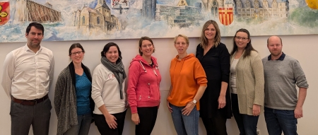 Pflegeberatung im Kreis Paderborn - Sprechstunden in allen Gemeinden © zinkevych-stock.adobe.com